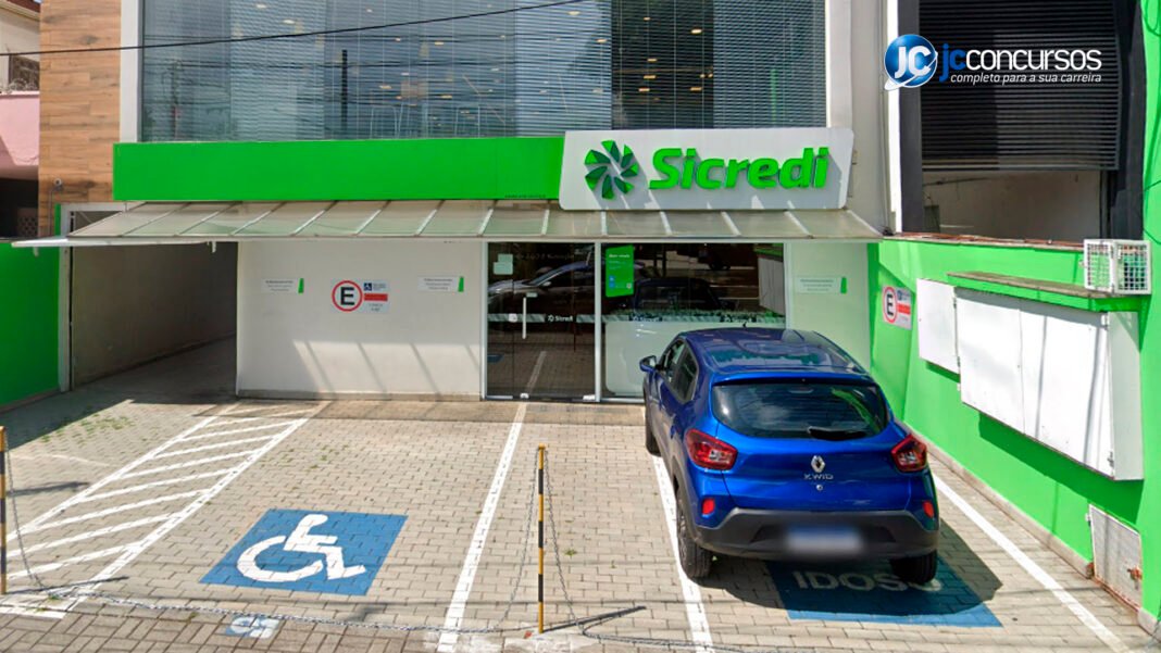 Sicredi abre 708 vagas de emprego em todo o Brasil Sicredi abre 708 vagas de emprego em todo o Brasil