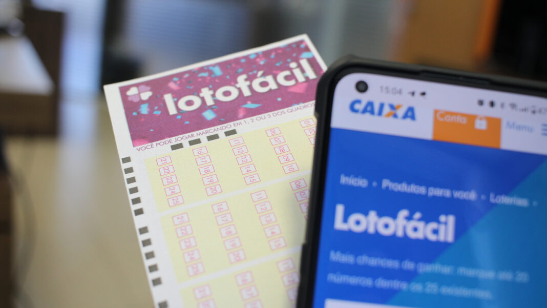 Lotofácil 3589: 2 ganhadores levam R$ 5 milhões hoje