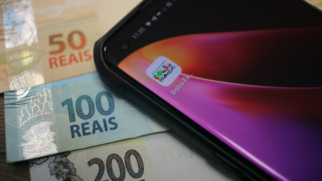 Bolsa Família exige biometria até 2026