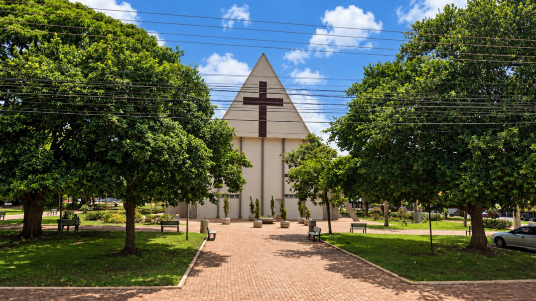 Concurso Morro Agudo abre vagas com salários de até R$ 5,8 mil